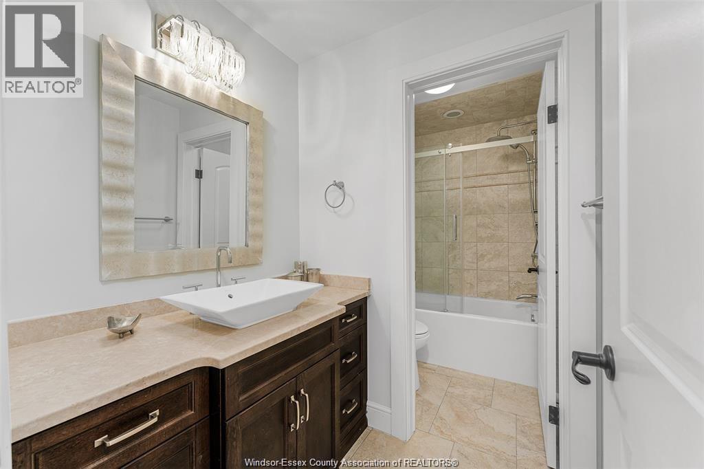 4076 ST. FRANCIS - 46