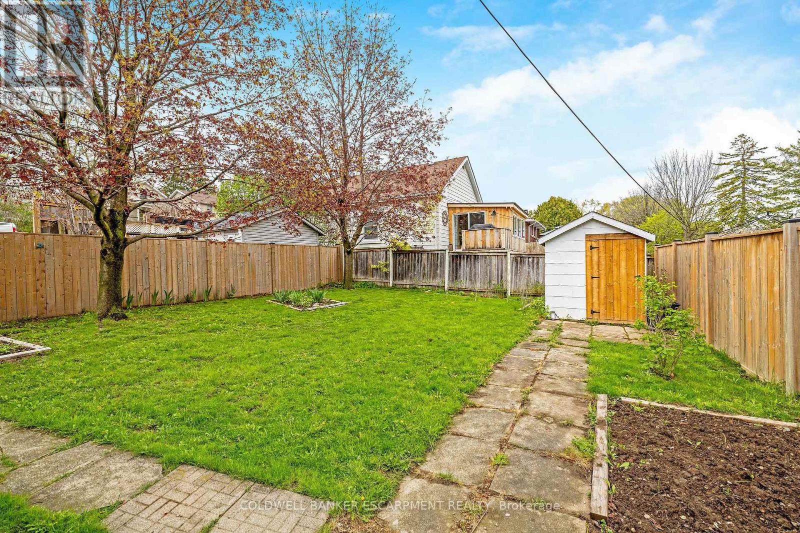 122 CEDAR STREET - 5
