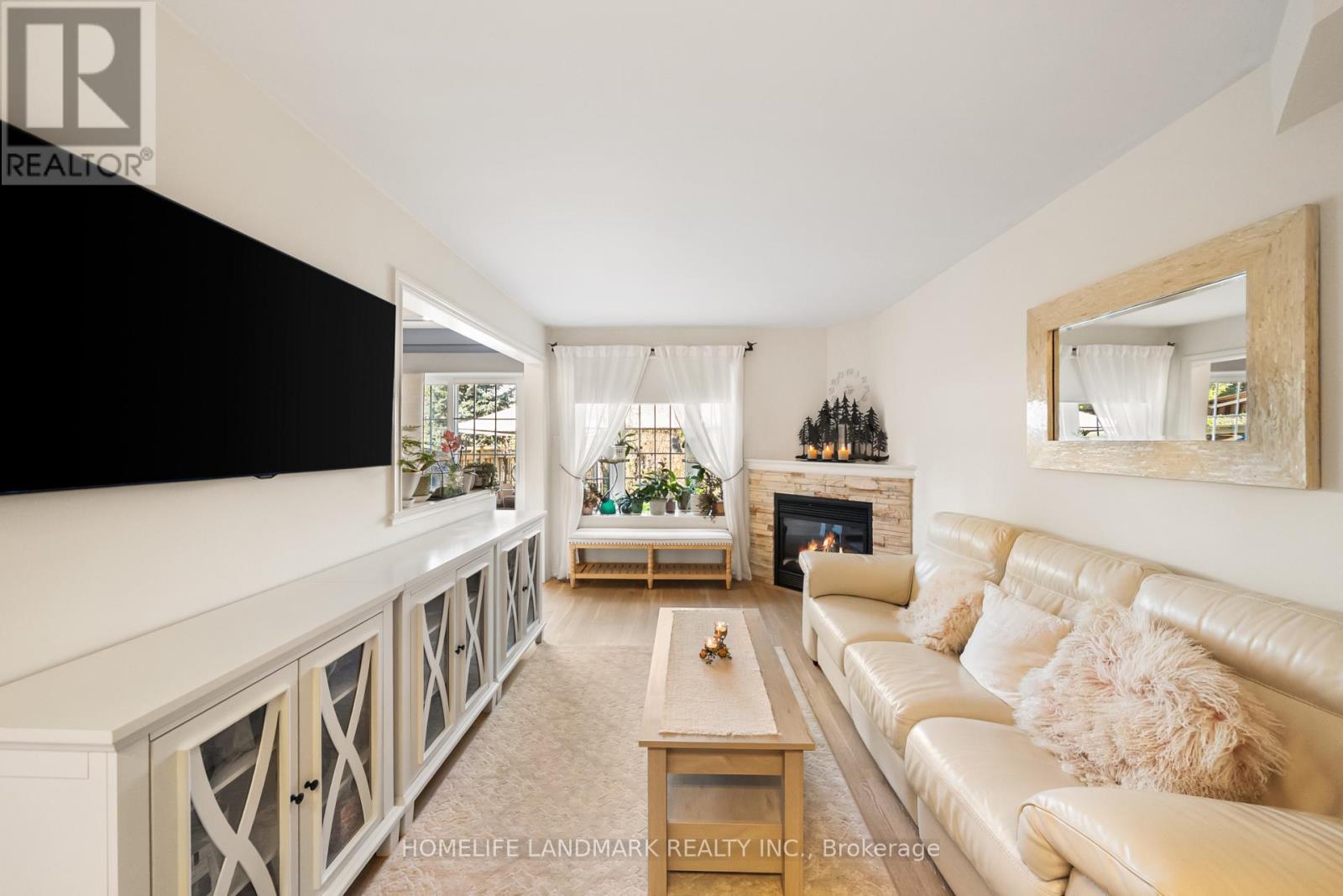 53 BLOOMGATE CRESCENT - 7