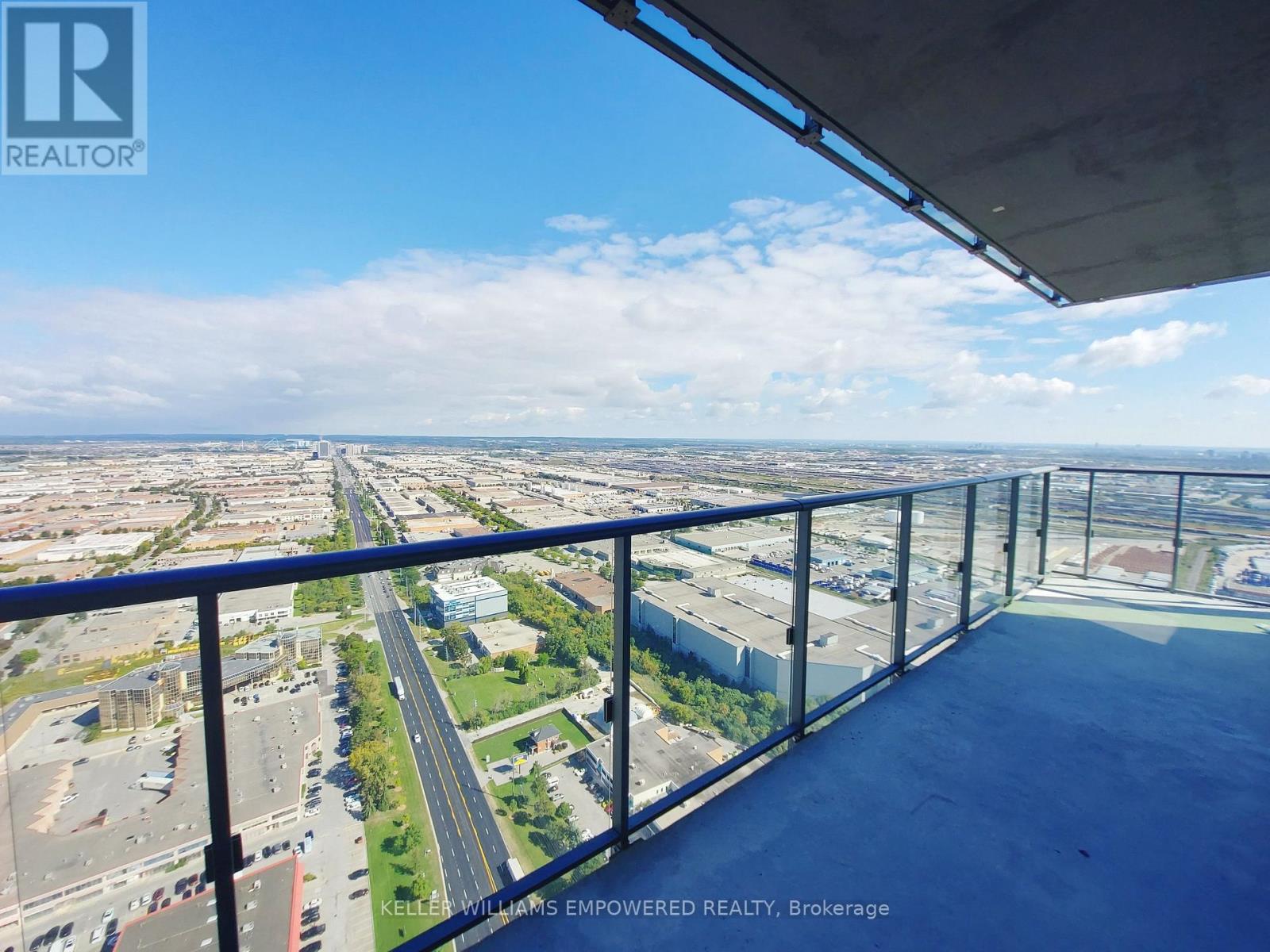 Listing photo of 5109 - 7890 JANE STREET