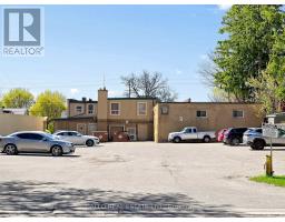 6376-6388 Main Street, Whitchurch Stouffville, ON L4A1G3 Photo 14