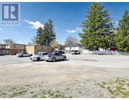 6376-6388 Main Street, Whitchurch Stouffville, ON L4A1G3 Photo 16