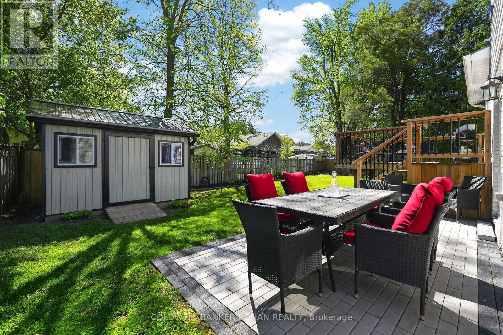 19 LARKDALE CRESCENT - 40