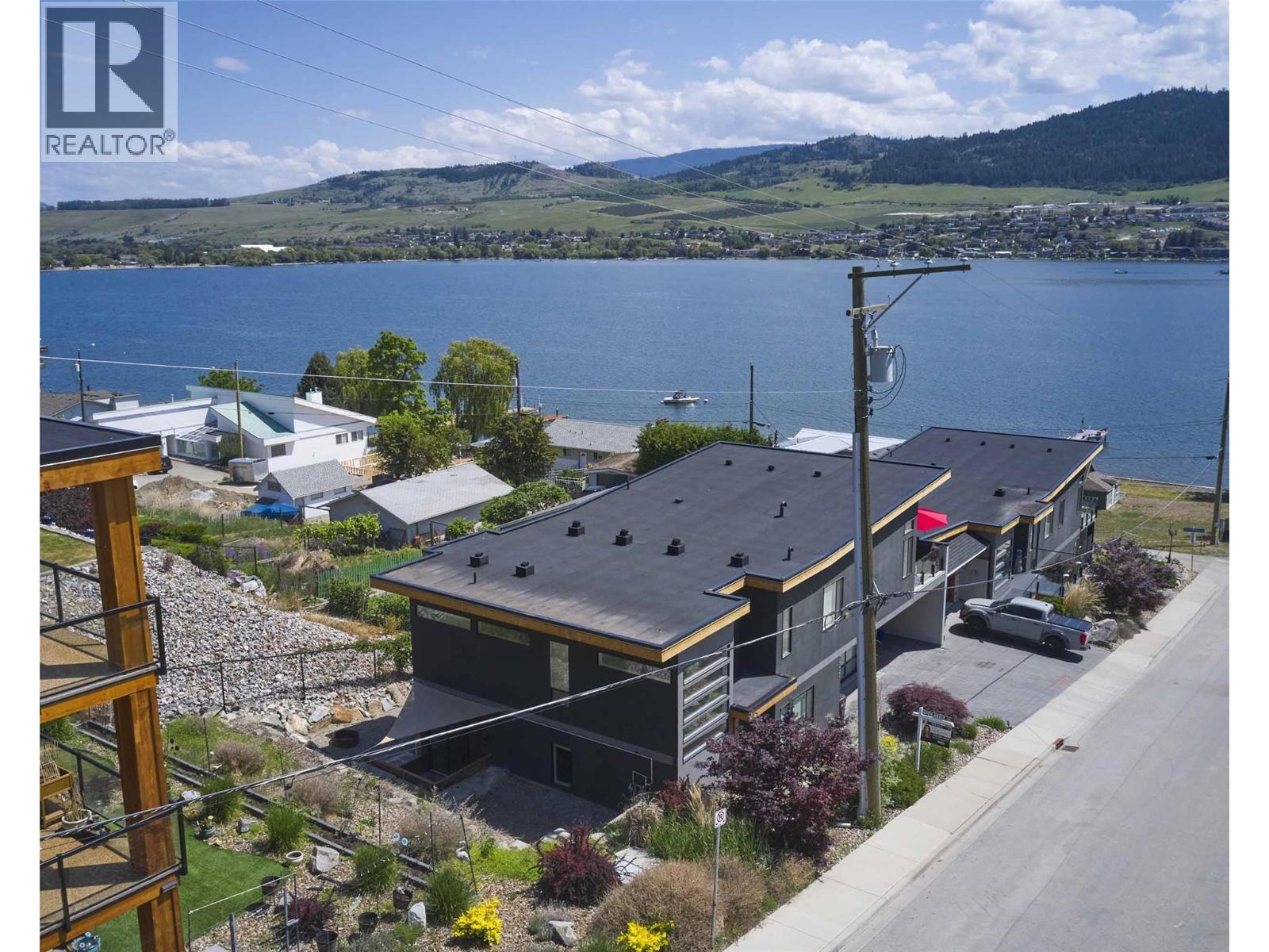 7505 Kennedy Lane, Vernon
