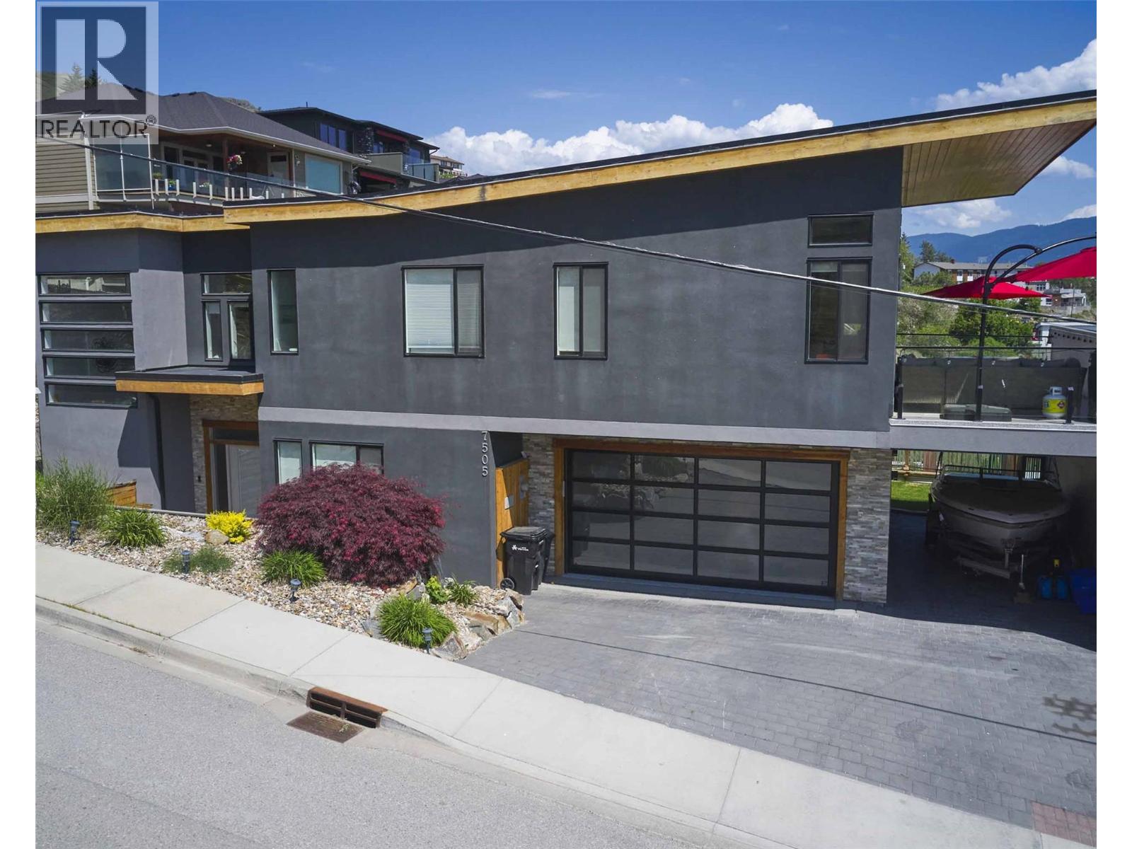 7505 Kennedy Lane, Vernon
