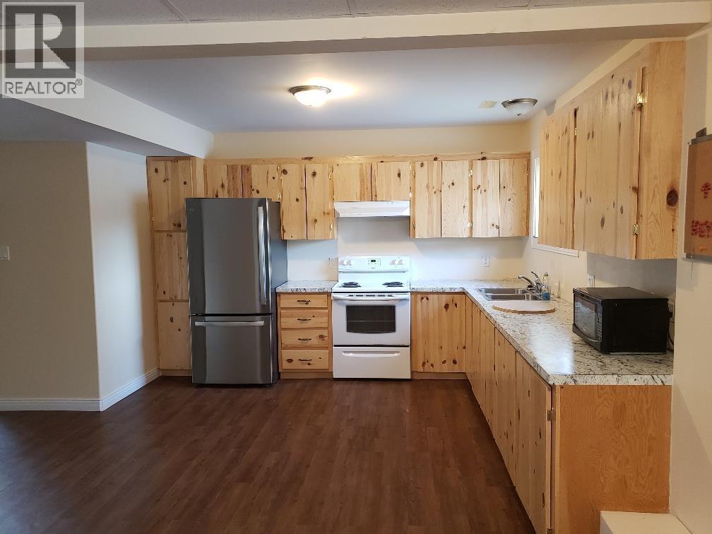 2455 KRESTON STREET - 16