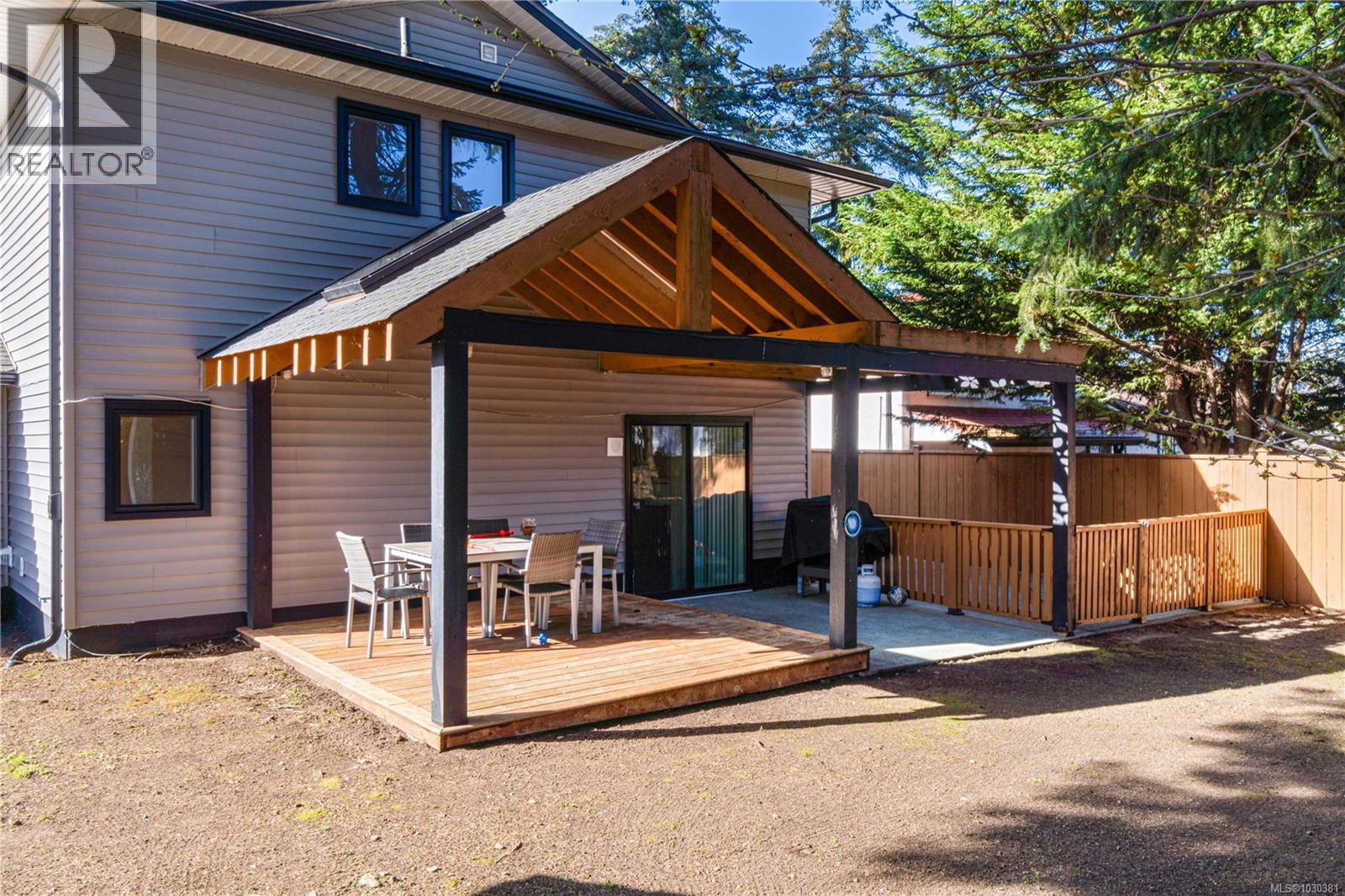 3617 Country Club Dr - 51
