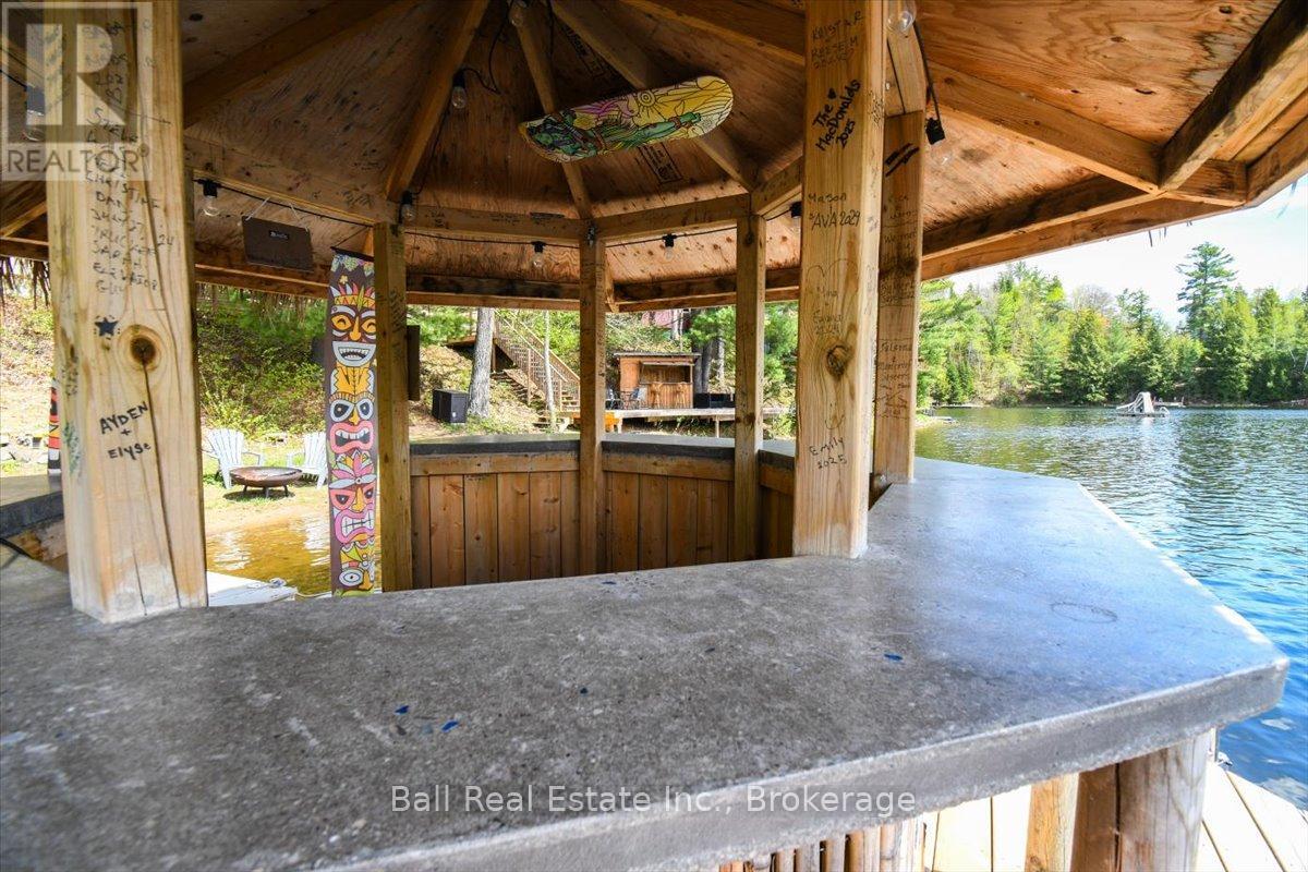 201 SIDDON LAKE PLACE - 11