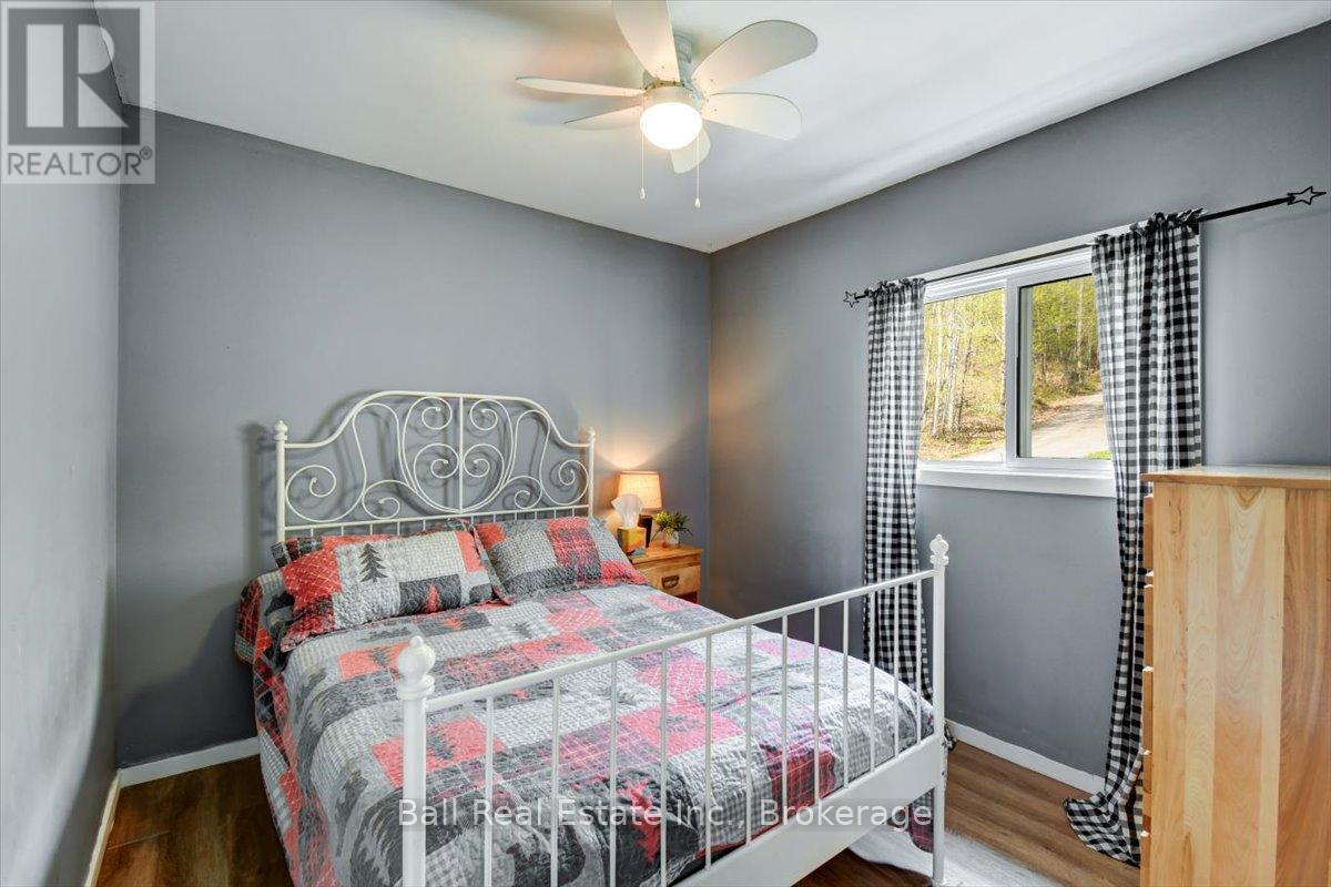 201 SIDDON LAKE PLACE - 30