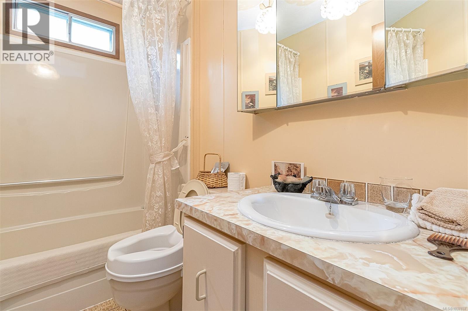 1459 Sunrise Dr - 32