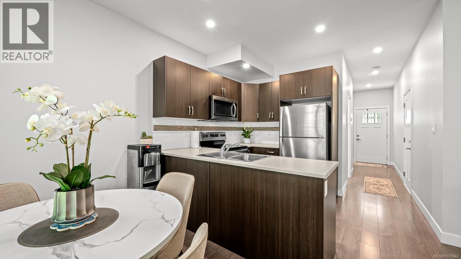 #29 2109 13th St - 11