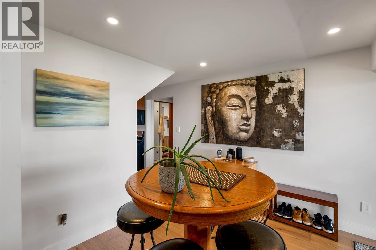 589 Galerno Rd, Campbell River