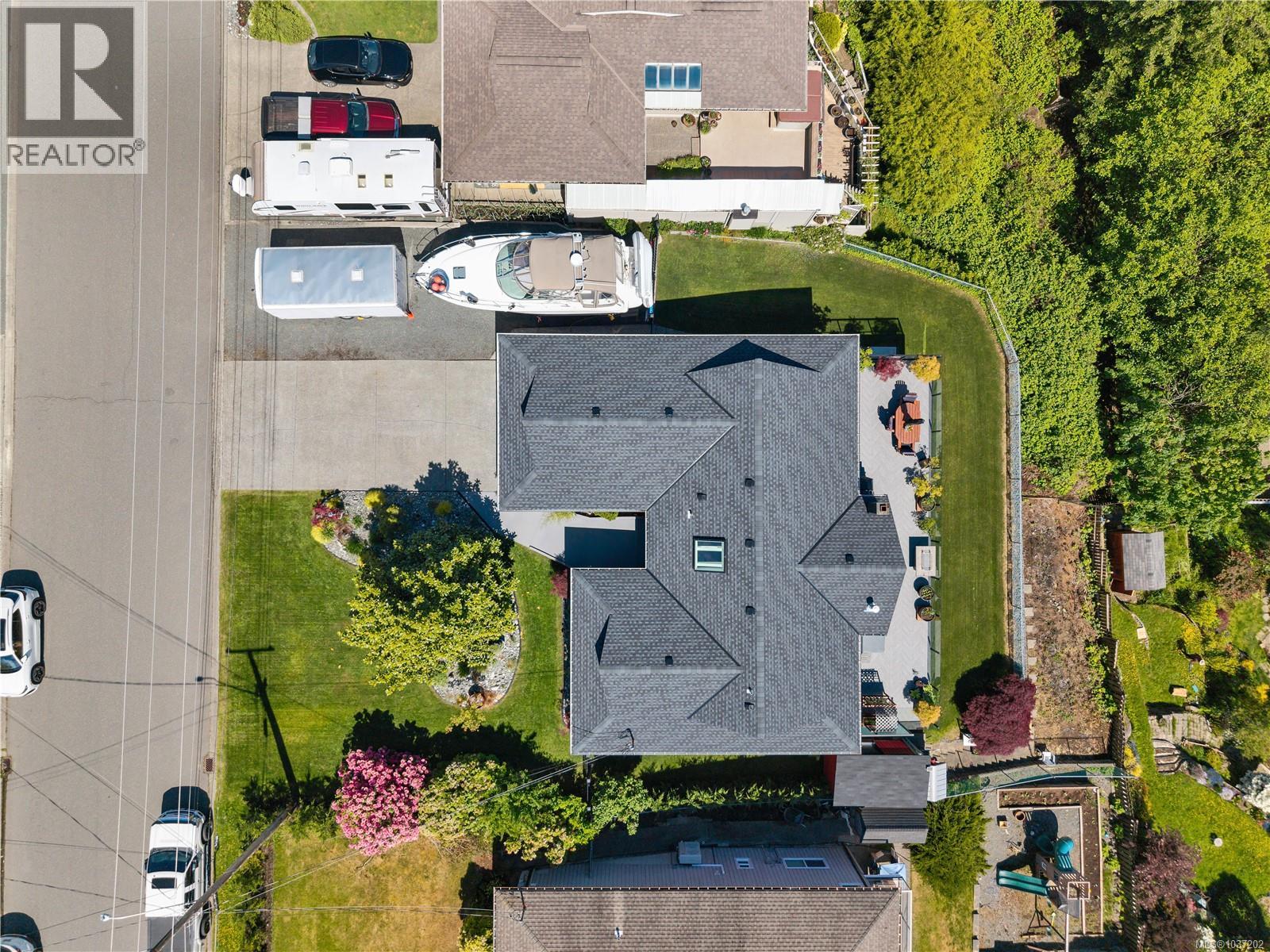 589 Galerno Rd - 65