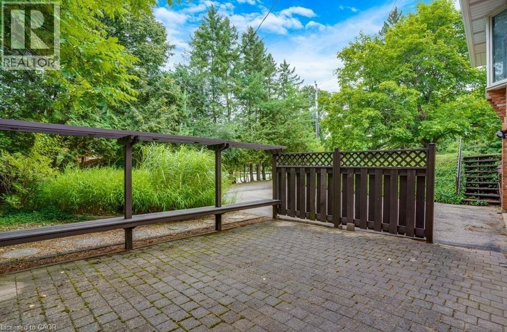 1265 BRANTFORD Highway - 39