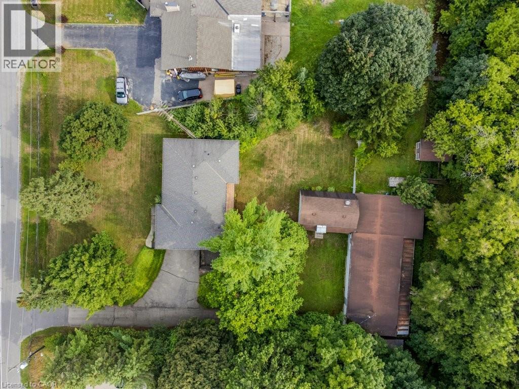 1265 BRANTFORD Highway - 43