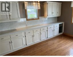 209 2nd Avenue W, Gravelbourg, SK S0H1X0 Photo 10