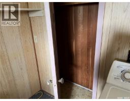 209 2nd Avenue W, Gravelbourg, SK S0H1X0 Photo 21