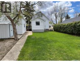 209 2nd Avenue W, Gravelbourg, SK S0H1X0 Photo 32