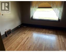 3pc Bathroom - 209 2nd Avenue W, Gravelbourg, SK S0H1X0 Photo 7