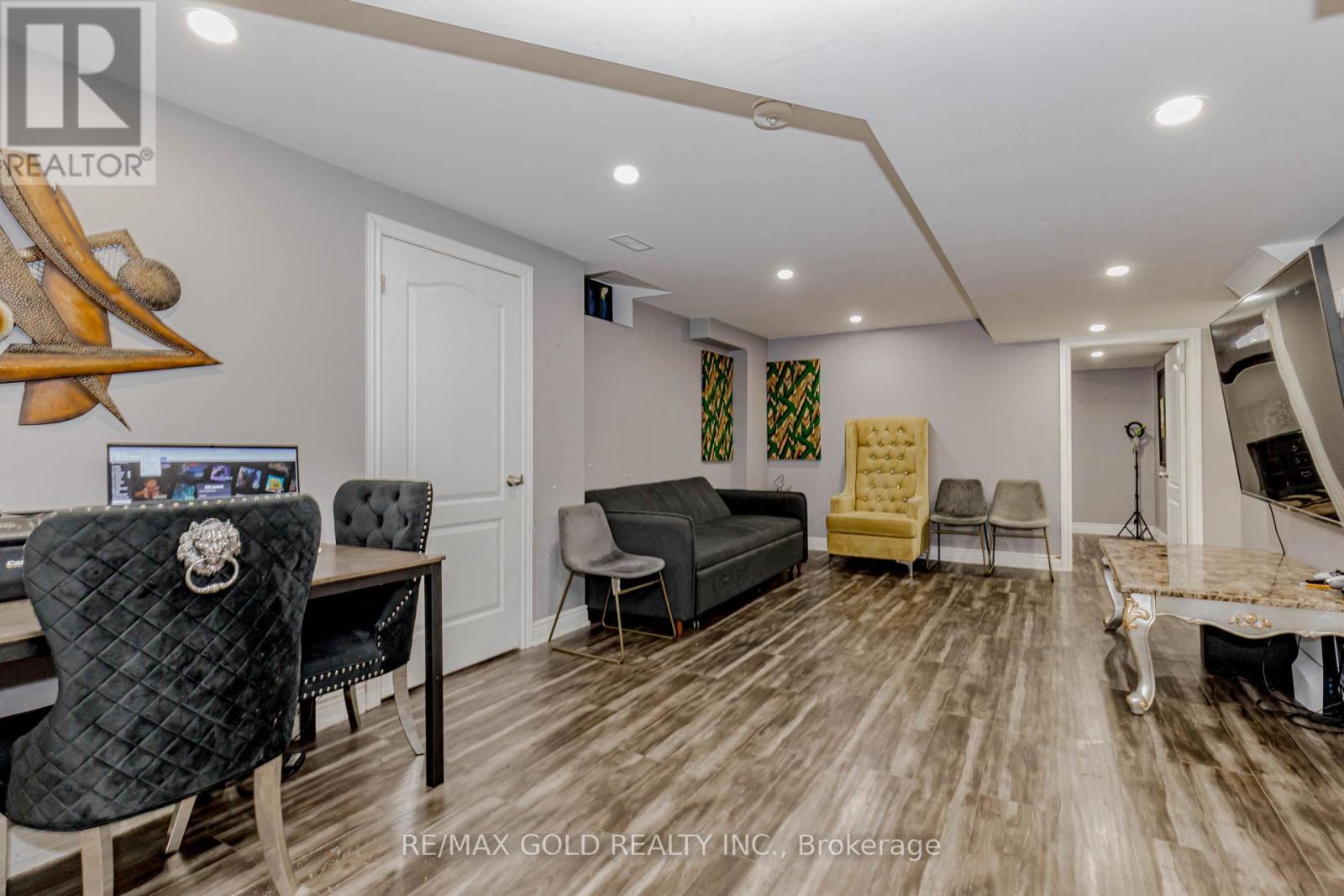 15351 DANBY ROAD - 38