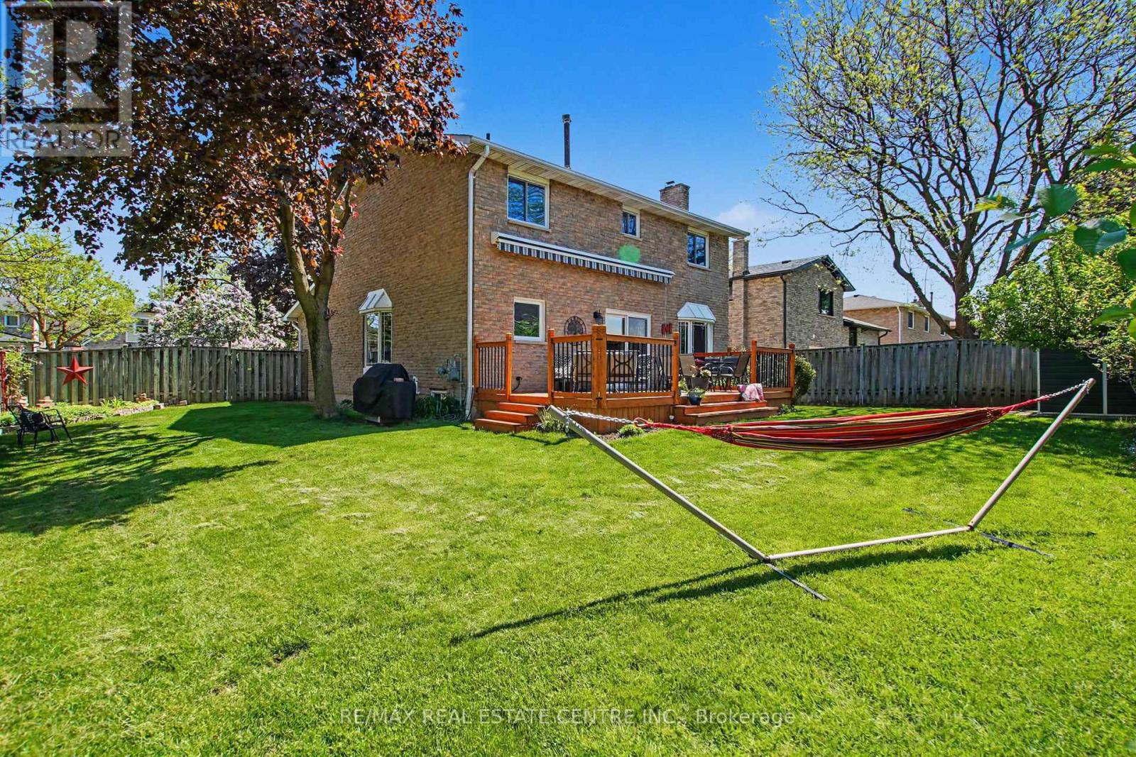 260 COXE BOULEVARD - 36