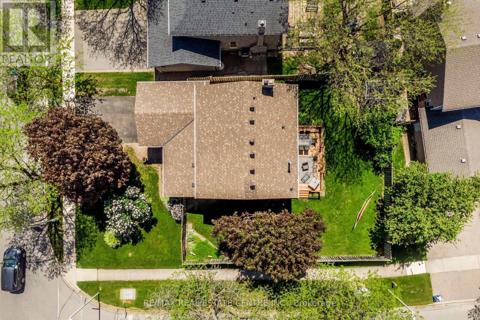 260 COXE BOULEVARD - 43