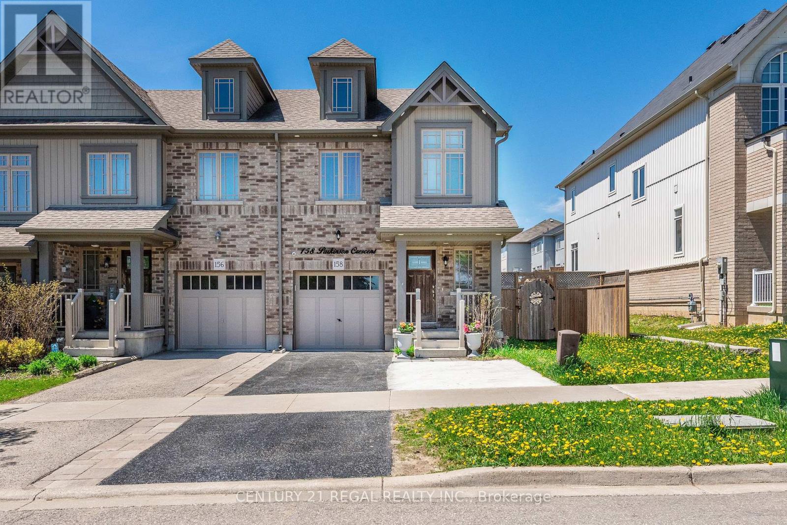 158 PARKINSON CRESCENT - 1