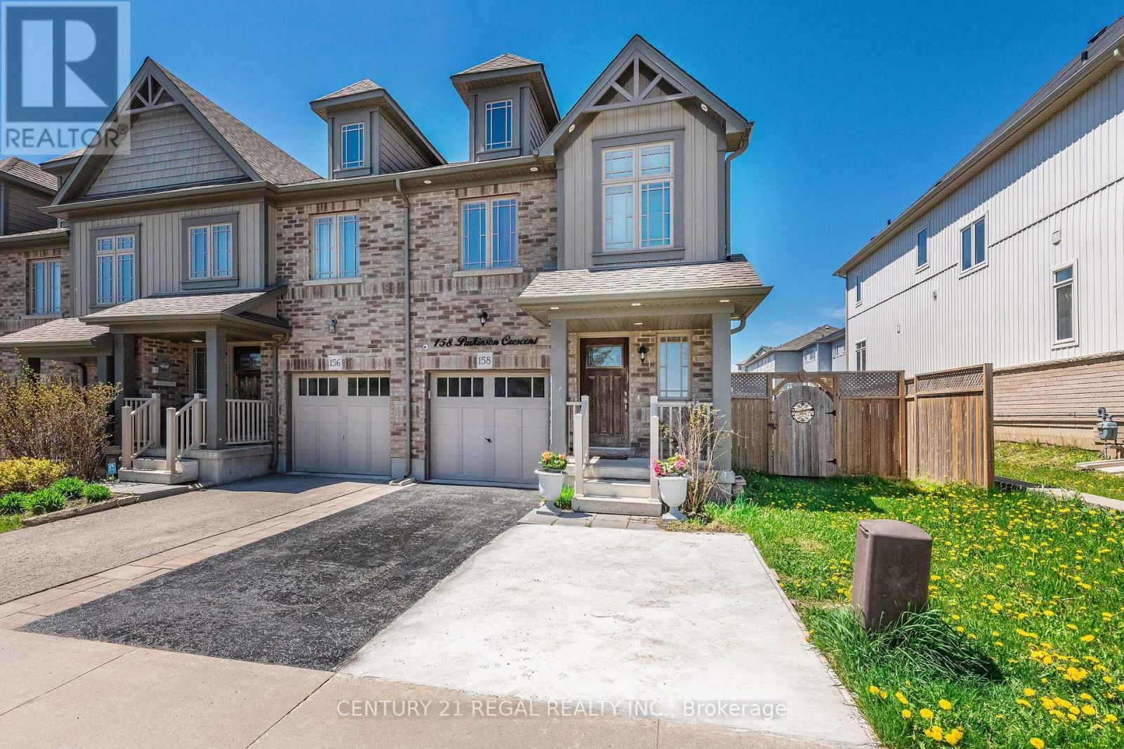 158 PARKINSON CRESCENT - 2