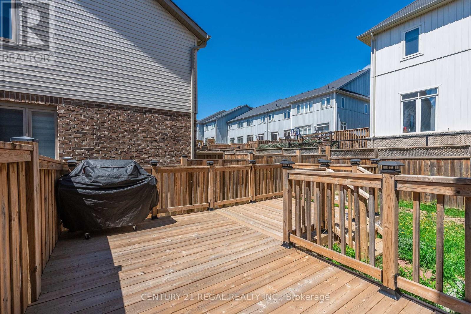 158 PARKINSON CRESCENT - 24