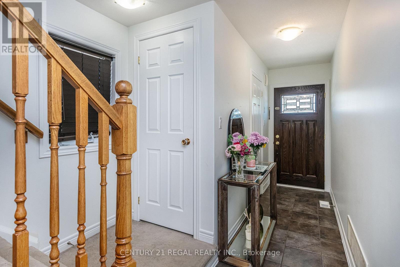 158 PARKINSON CRESCENT - 3