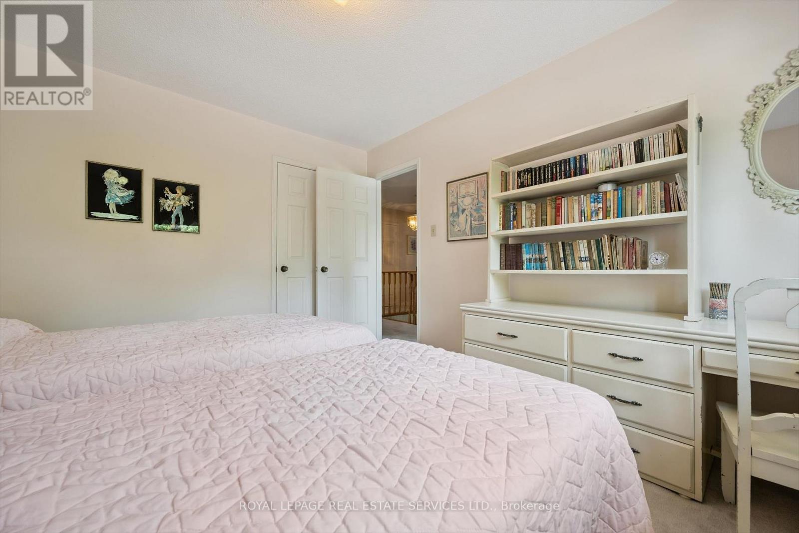 2067 PEN STREET - 35