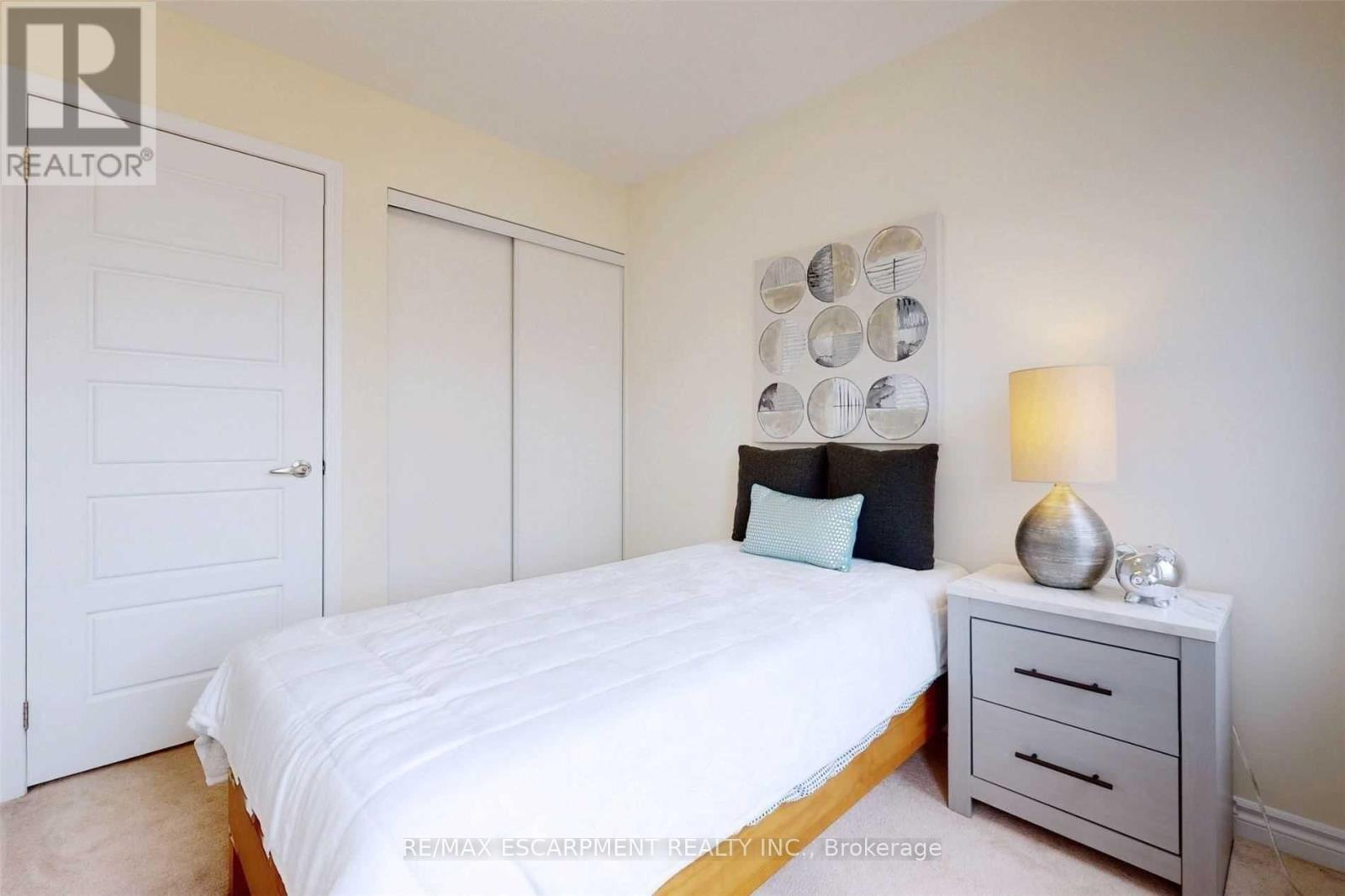 101 LEMIEUX COURT - 26
