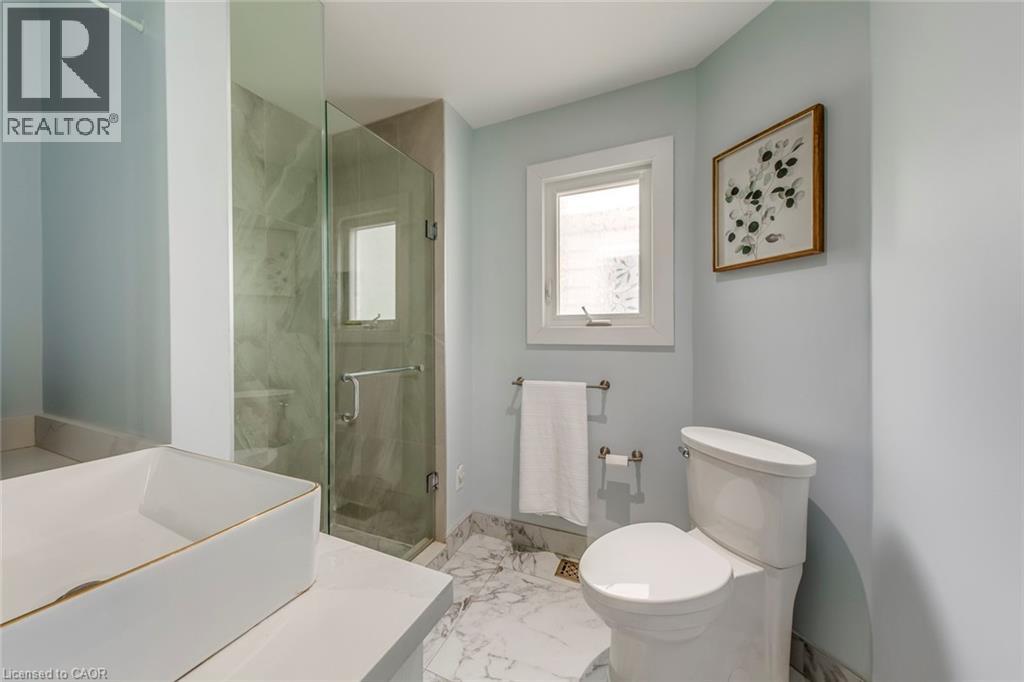 108 RUNNYMEDE Road - 22