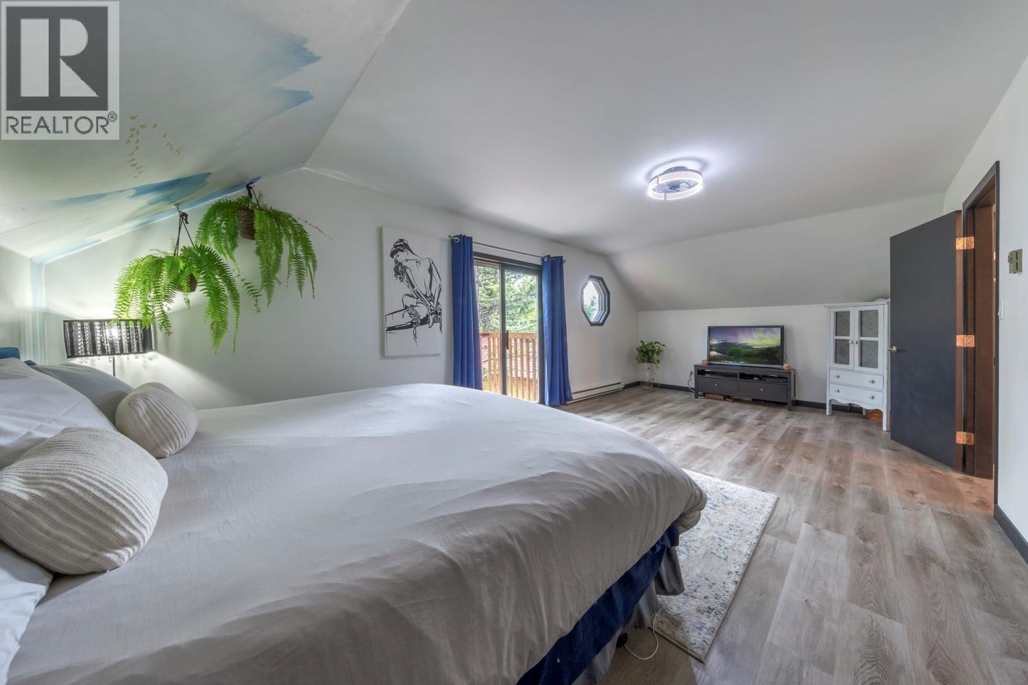 7500 Rivercrest Road - 4
