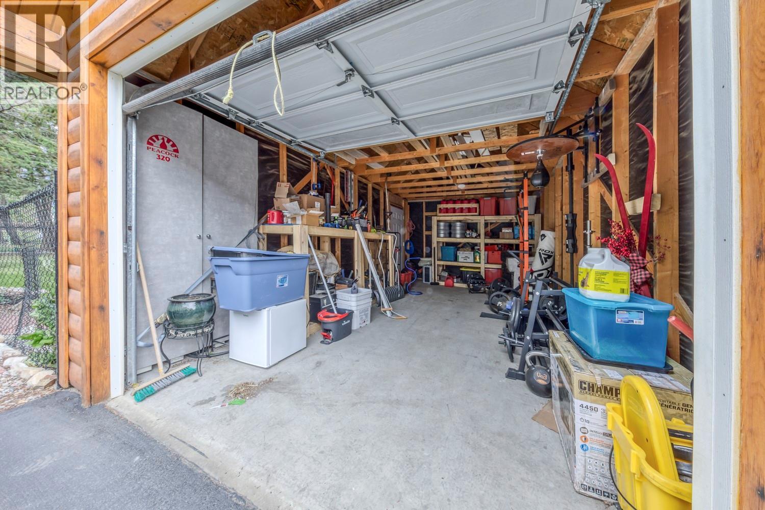 7500 Rivercrest Road - 34