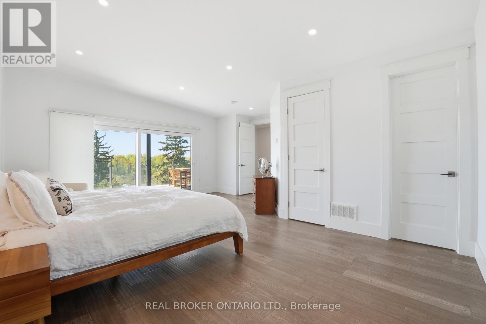 17 MAPLE TRAIL - 38