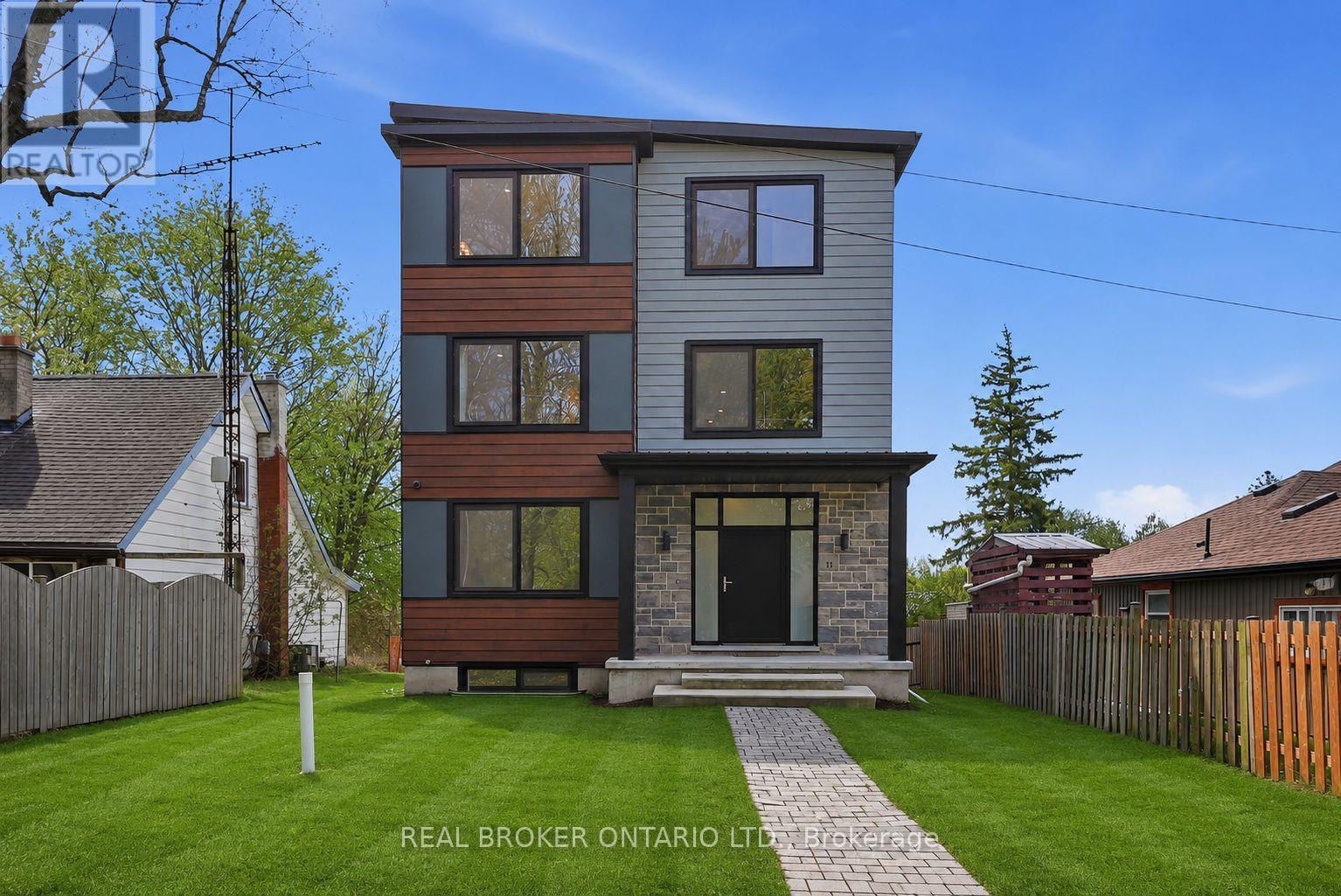 17 MAPLE TRAIL - 7