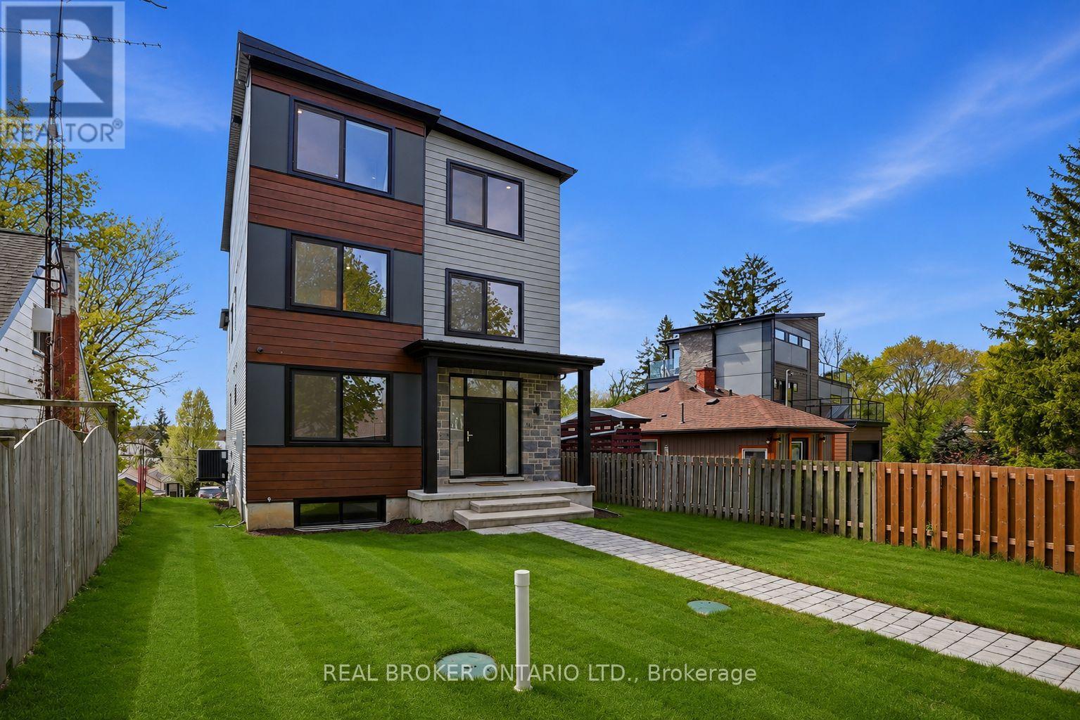 17 MAPLE TRAIL - 9