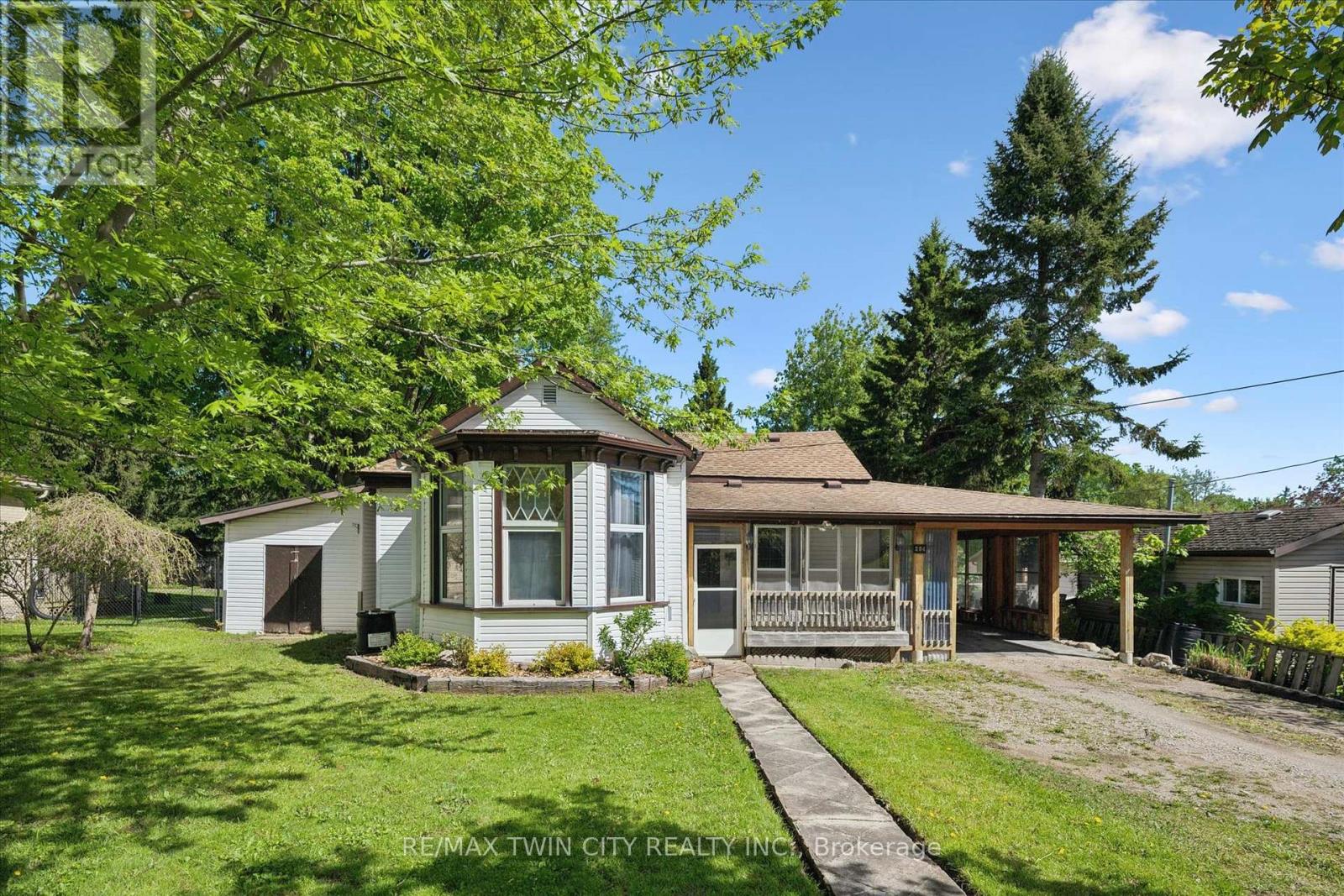 204 JOSEPH STREET - 1