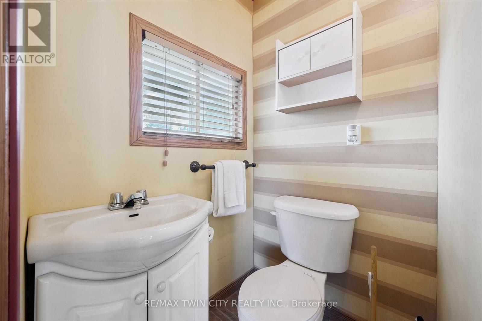 204 JOSEPH STREET - 16