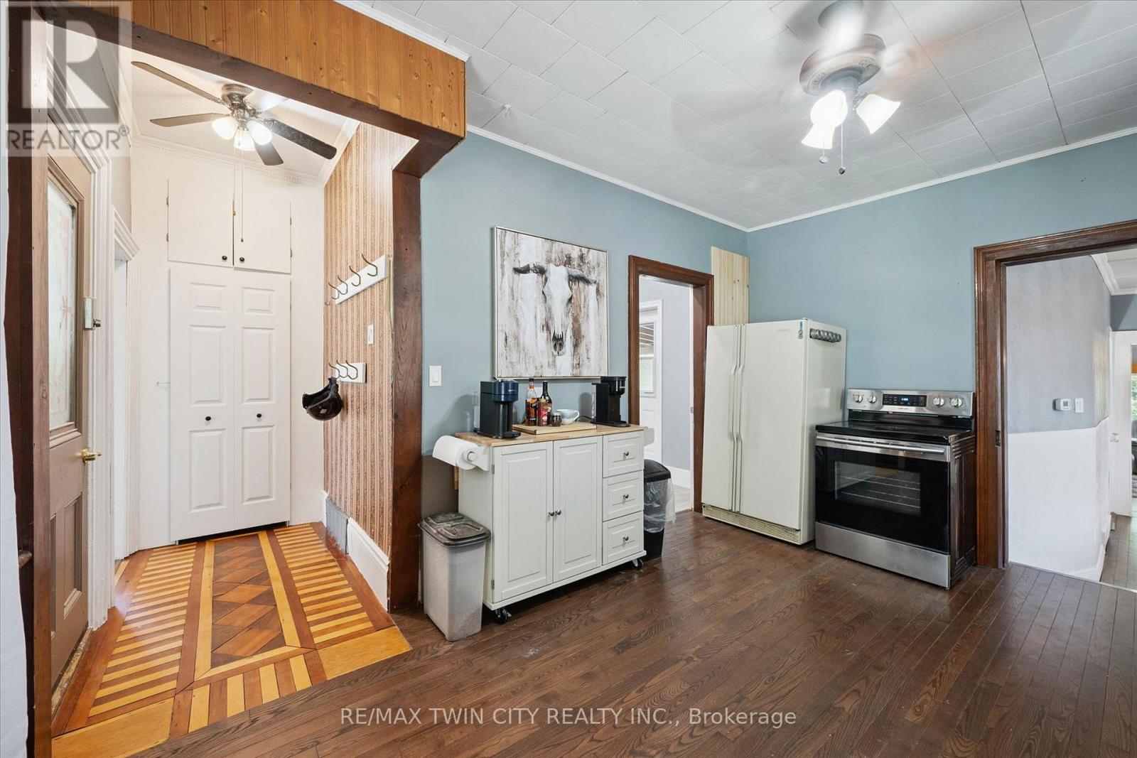 204 JOSEPH STREET - 19