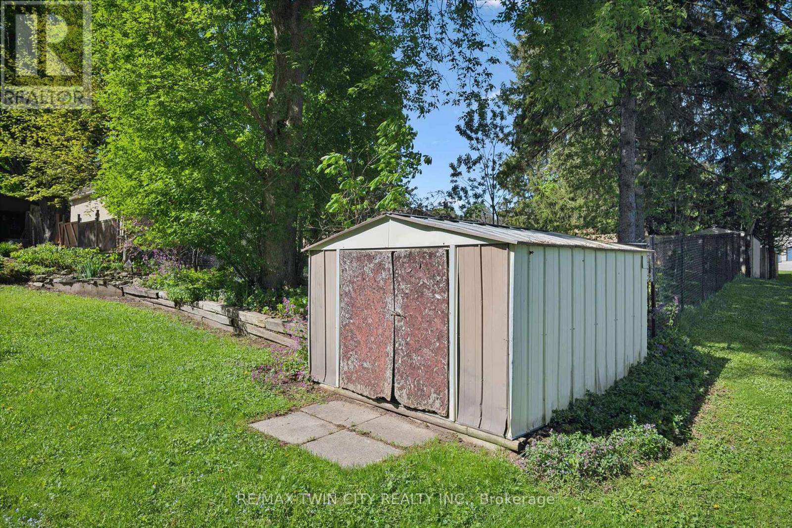 204 JOSEPH STREET - 39