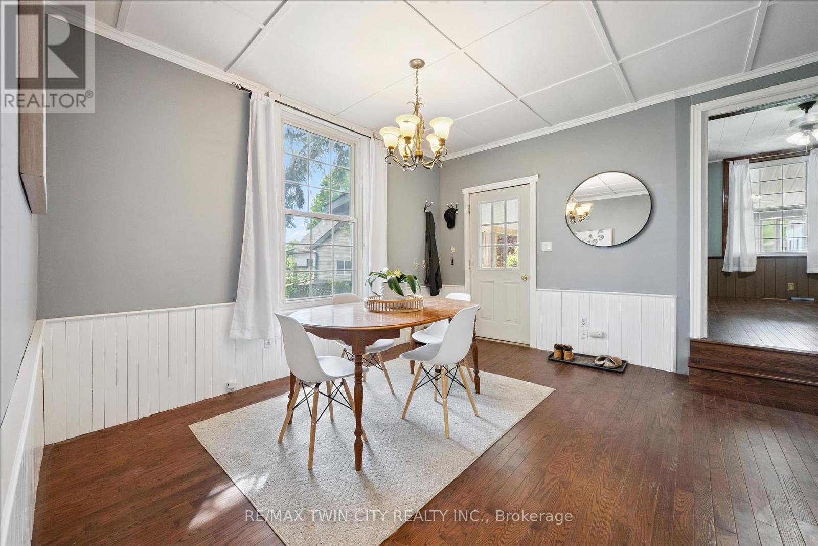 204 JOSEPH STREET - 8