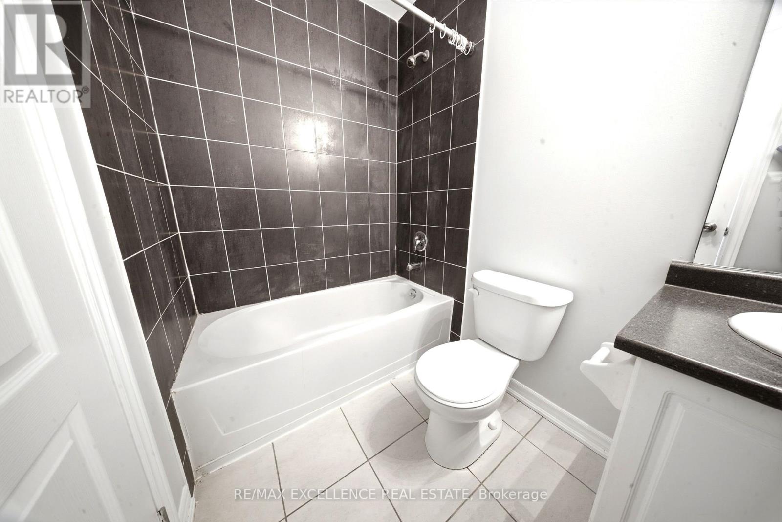 129 MORDEN DRIVE - 36
