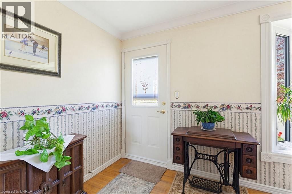 12 MCCAMMON Street - 7