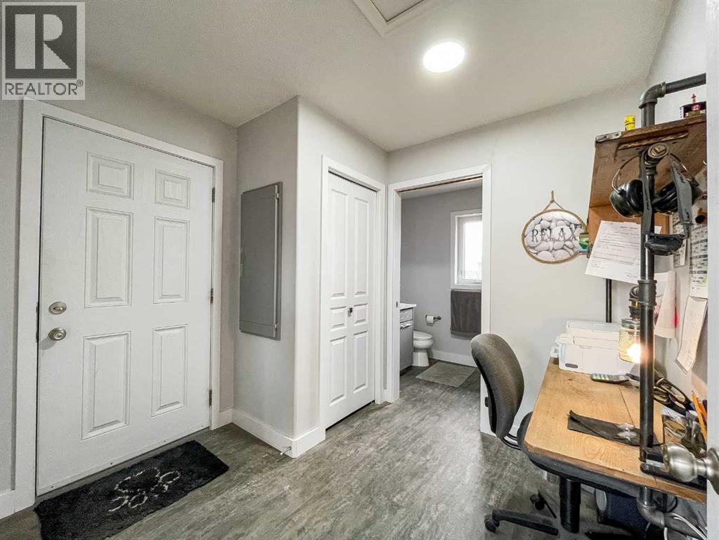 7313 Hughes Avenue, Fort McMurray