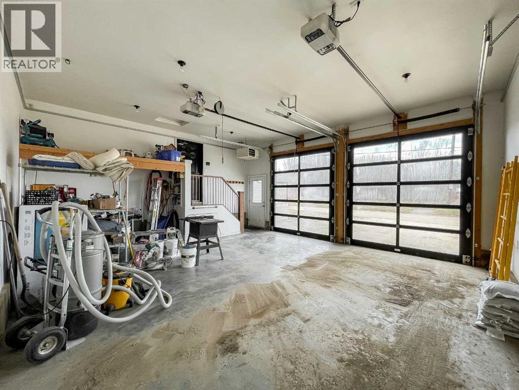 7313 Hughes Avenue - 33