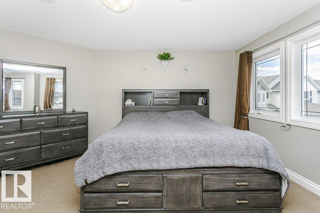 3339 21 AV NW - 37