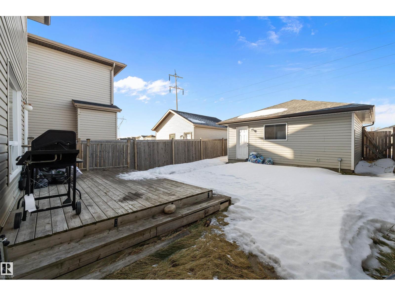 16304 43 ST NW - 20