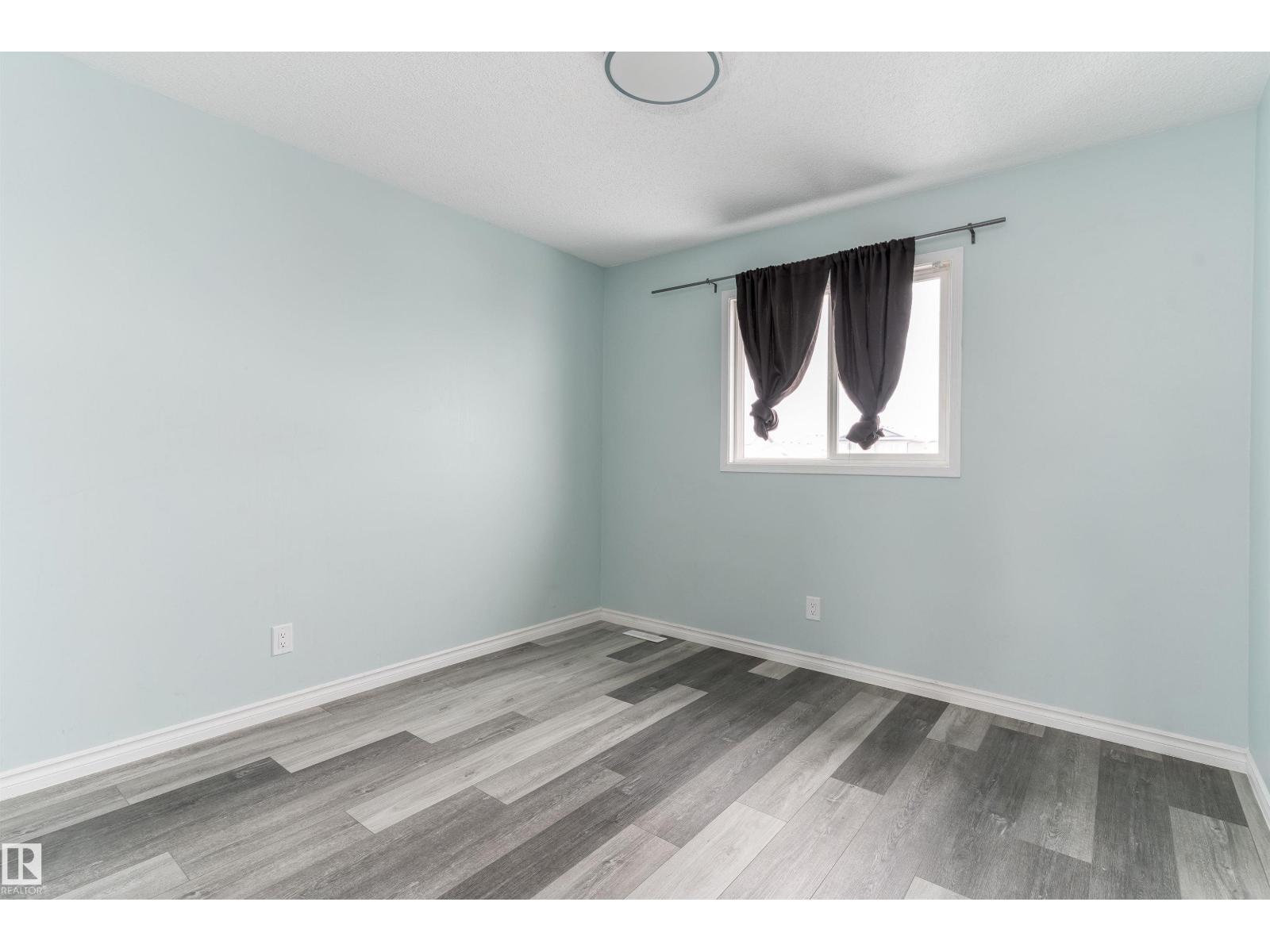 16304 43 ST NW - 11